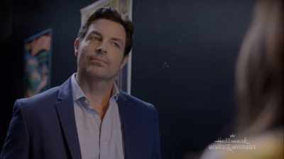 Did Alistair leave
the dressing room between - Crossword Mysteries: Abracadaver