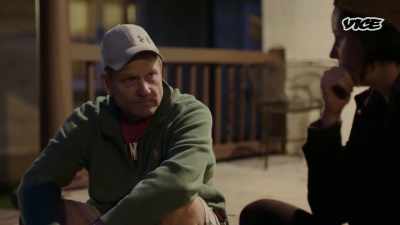 -Did Bennie ever say to you
that he did it? - Small Town Secrets