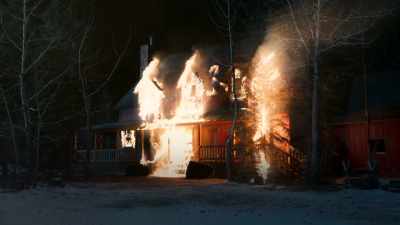 - Did you call the fire department?
- Mm-hmm. - Tin Star