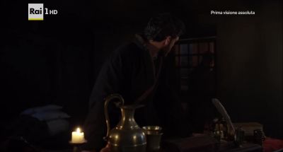 - Did you deliver my message?
- Yes, Messer. - Medici: Masters of Florence