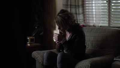 Did she ever mention
somebody named Goldie? - The Killing