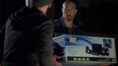 - Did you get 'em all?
- Yeah. - 9-1-1