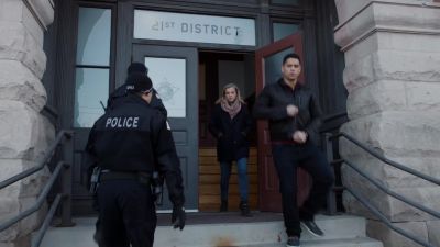 - Did they get him?
- No, son of a bitch - Chicago Fire