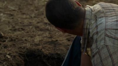 - Did you get it?
- Yeah. - Lost