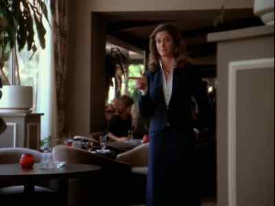 - Did you get the license number?
- Right here. - Remington Steele