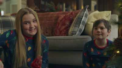 - Did you get the tickets? - Miracle on Christmas