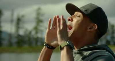 - Did you guys see...?
- Land ho! - Lake Placid: Legacy