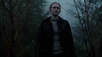 Did she have any rings
on her fingers? - The Killing