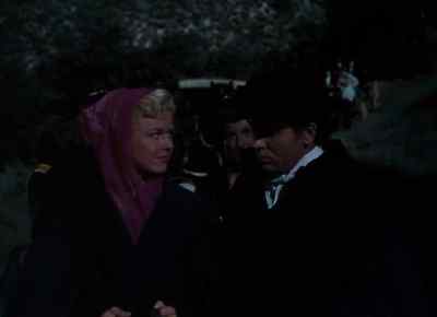 - Did you have to wear that old army coat?
- Old coat? - Calamity Jane