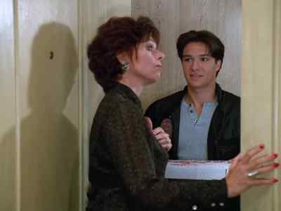 Did someone here order a pizza? - Lois & Clark: The New Adventures of Superman