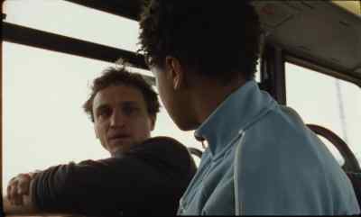 - Did that hurt?
- You know it did. - Bird