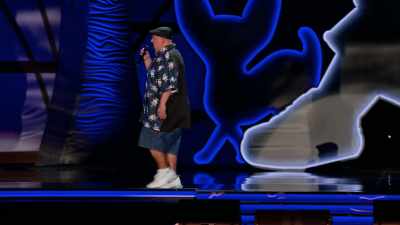 Did I really get naked onstage? - Gabriel Iglesias: Stadium Fluffy