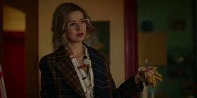 -Did I say something wrong?
-Yeah, you did. - Katy Keene