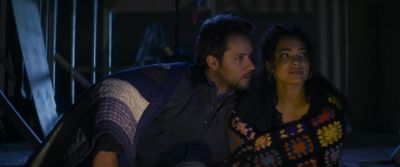-Did he kiss her yet? -I don't know. - Holiday Harmony