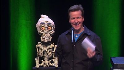 Did you know they have save water - Jeff Dunham: All Over the Map