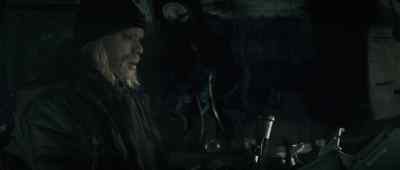 Did you know how to drive this thing? - Iron Sky