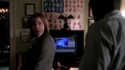 Did you know North Korea's
the only country... - The West Wing