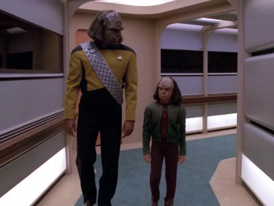 - Did you like your teachers?
- Yes. - Star Trek: The Next Generation