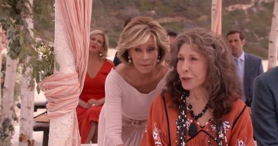 Did you make that dress? - Grace and Frankie