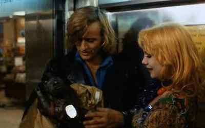 -Did you make him?
-No, he's from the Congo. - Turkish Delight
