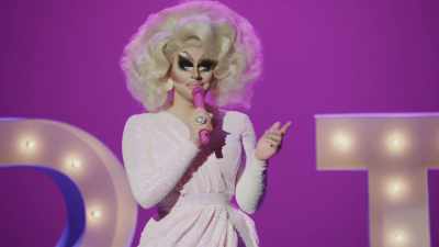 Did you need me to
sing the song again, or - Trixie Mattel: Skinny Legend