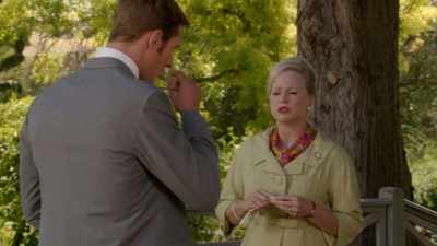 Did you notice
anything odd or unusual? - Ms Fisher's Modern Murder Mysteries