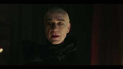 - Did you read Le Monde today?
- I have not. - Interview with the Vampire