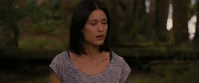 Did Sam send youSam doesn't even know I leftWOLVES HOWLINGI think he just figured it out - The Twilight Saga: Breaking Dawn - Part 1