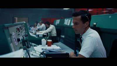 Did he say he cannot
turn the Agena off? - First Man