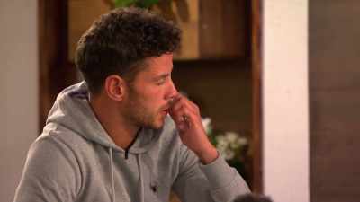 ‐Did she say that, though?
‐MALIN: But yeah, like, - Love Island