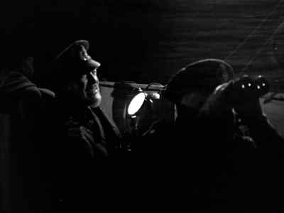 - Did you see a light? 
- Where? No. - The Spy in Black