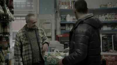 - Did you see who put it there?
- No. - The Bridge