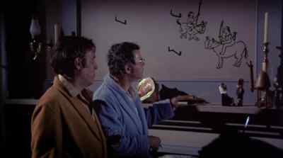 Did you see that? Huh? - The War Between Men and Women