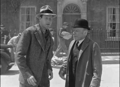 Did you see that?
Someone deliberately pushed me. - Foreign Correspondent