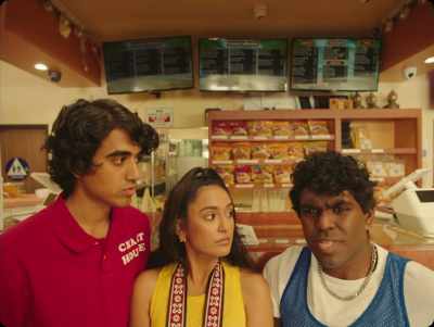 -Did you see that?
You see how we ignored me? - Four Samosas