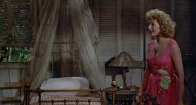 Did you see the look Mrs Davidson gave me - Miss Sadie Thompson