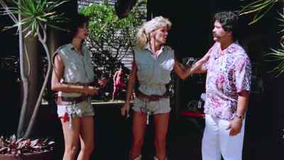 Did you see two women come through here? - Guns