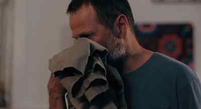 - Did you wash these?
- I washed the things you told me to. - Good One