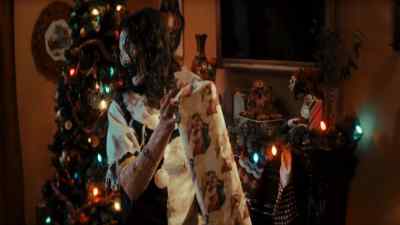 Did you wrap this yourself? - Terrifier 3