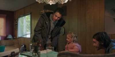 - Did you write this?
- All by herself, she wrote that. - Maid