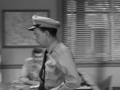 DID YOU FORGET
SOMETHING, BARN? - The Andy Griffith Show