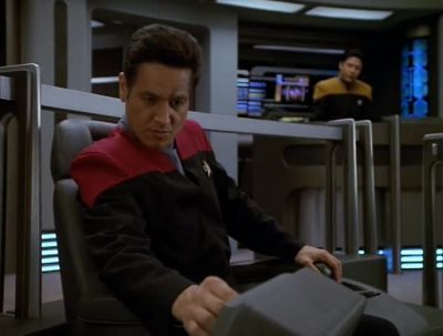 Didn't we already pass a trinary system like this - Star Trek: Voyager