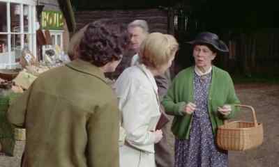 Didn't he come to see you? - The Witches