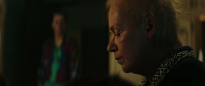 - Didn't you get burned?
- Yes. - Zillion