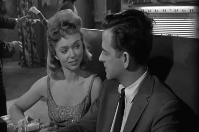 Didn't you say she was in the nuthouse for awhile - Attack of the 50 Foot Woman