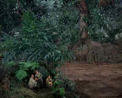 Didn't you spot something? - Land of the Giants