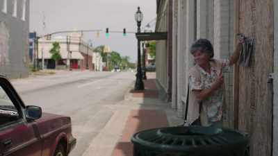 Didn't want Mrs. Keene
driving through town, - Sharp Objects
