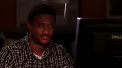 Didn't you have a flight to catch, Agent Owens? - NCIS