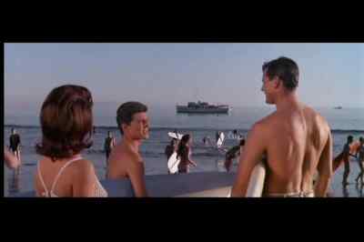 - Dig the Queen Mary.
- Yeah... - Muscle Beach Party