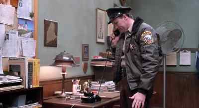 Digger, calm down. I'll get somebody
over right away. Right away. - The Dark Half
